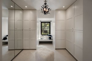 943 Moraga Drive-122