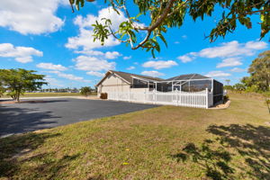 Rear Exterior 3 of 4