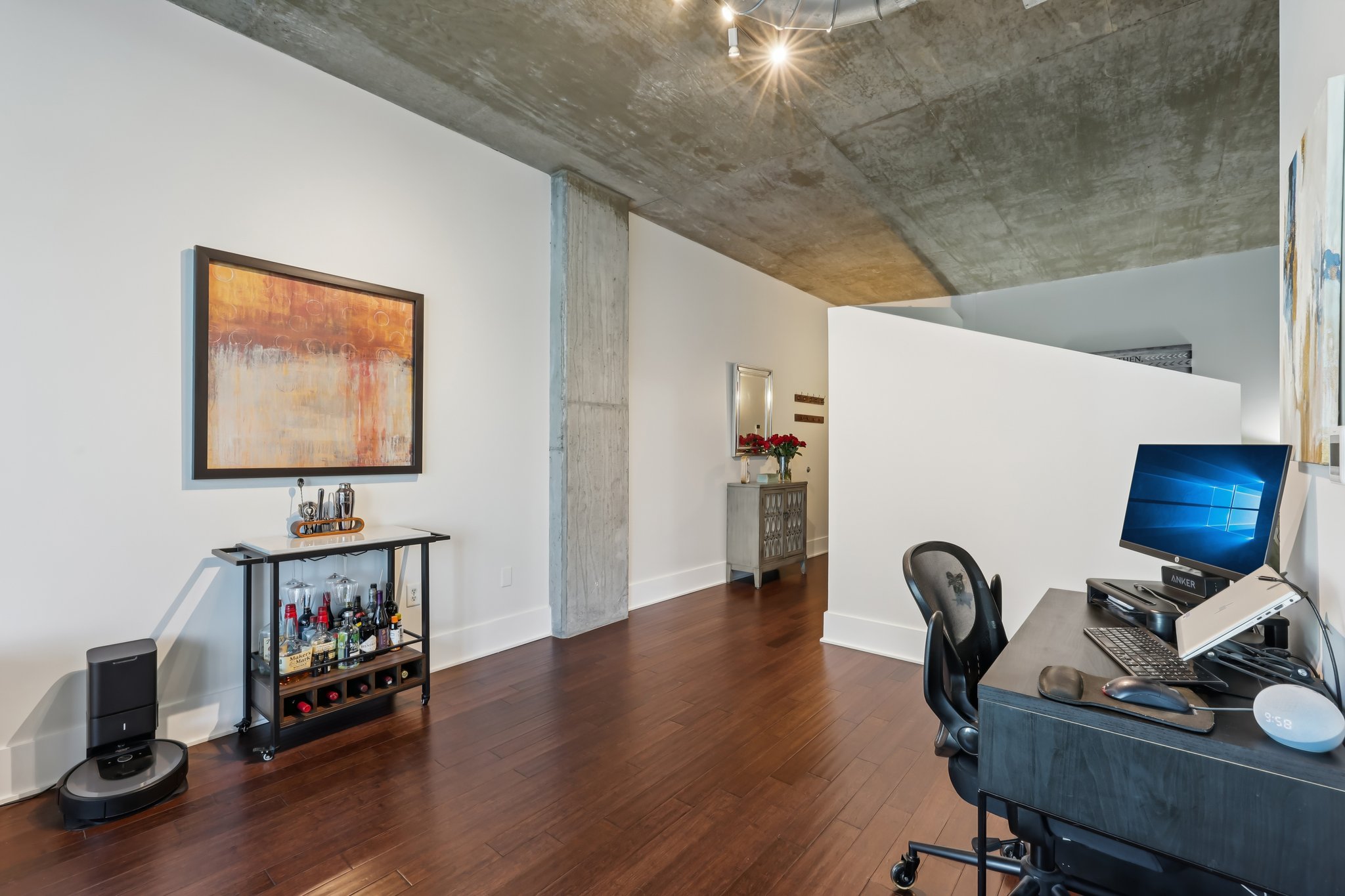 943 Peachtree St NE 705-S2001-007.jpg