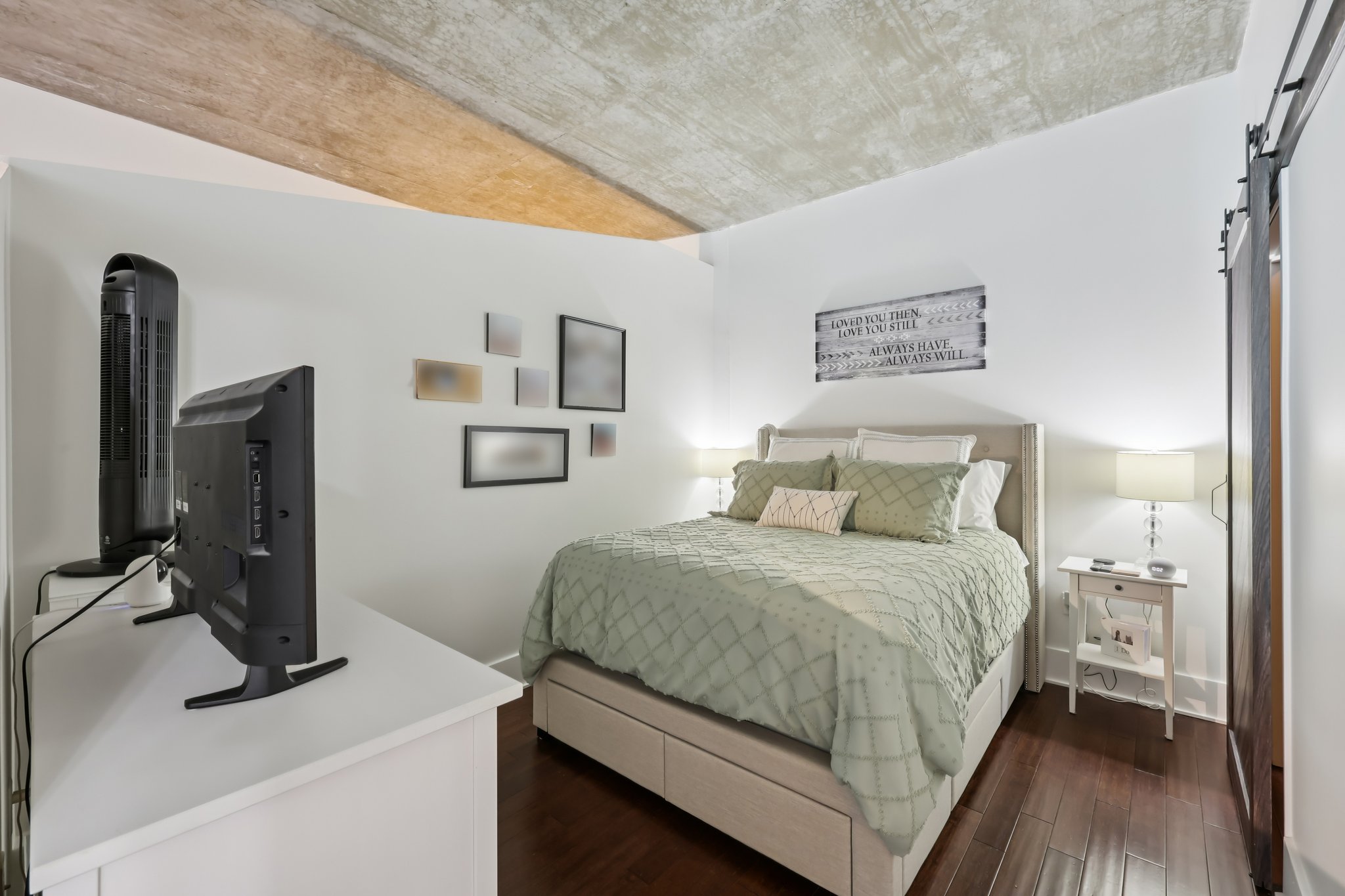 943 Peachtree St NE 705-S2001-012r.jpg