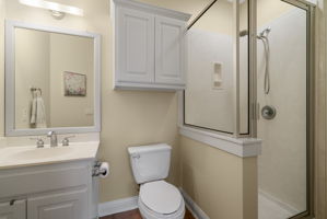  Photo 24