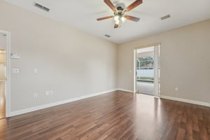 Hayward Rd-0205-036.jpg