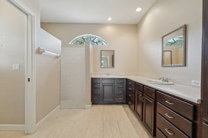 Hayward Rd-0205-039.jpg