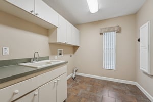 Hayward Rd-0205-041.jpg