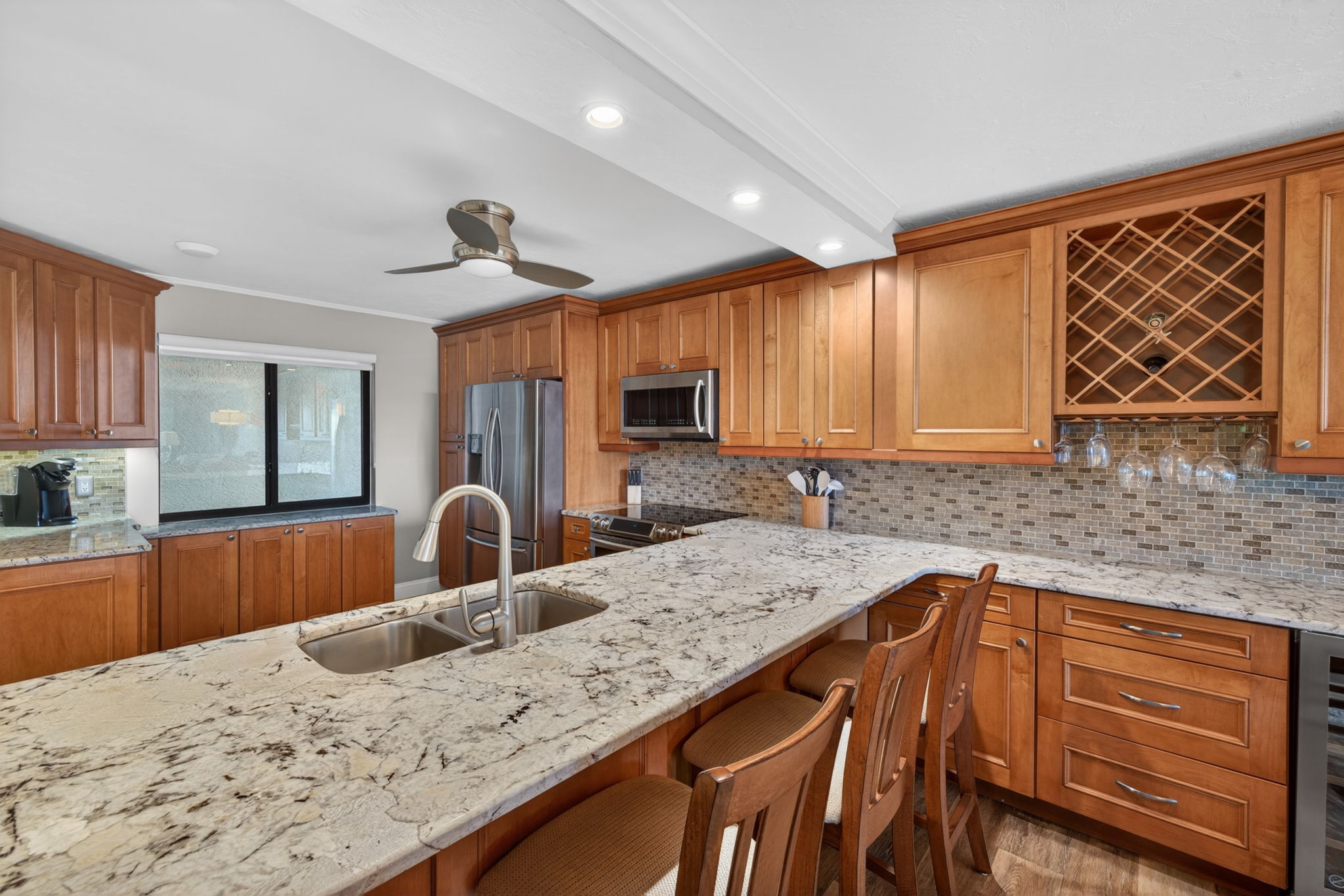 Kitchen 5 of 5