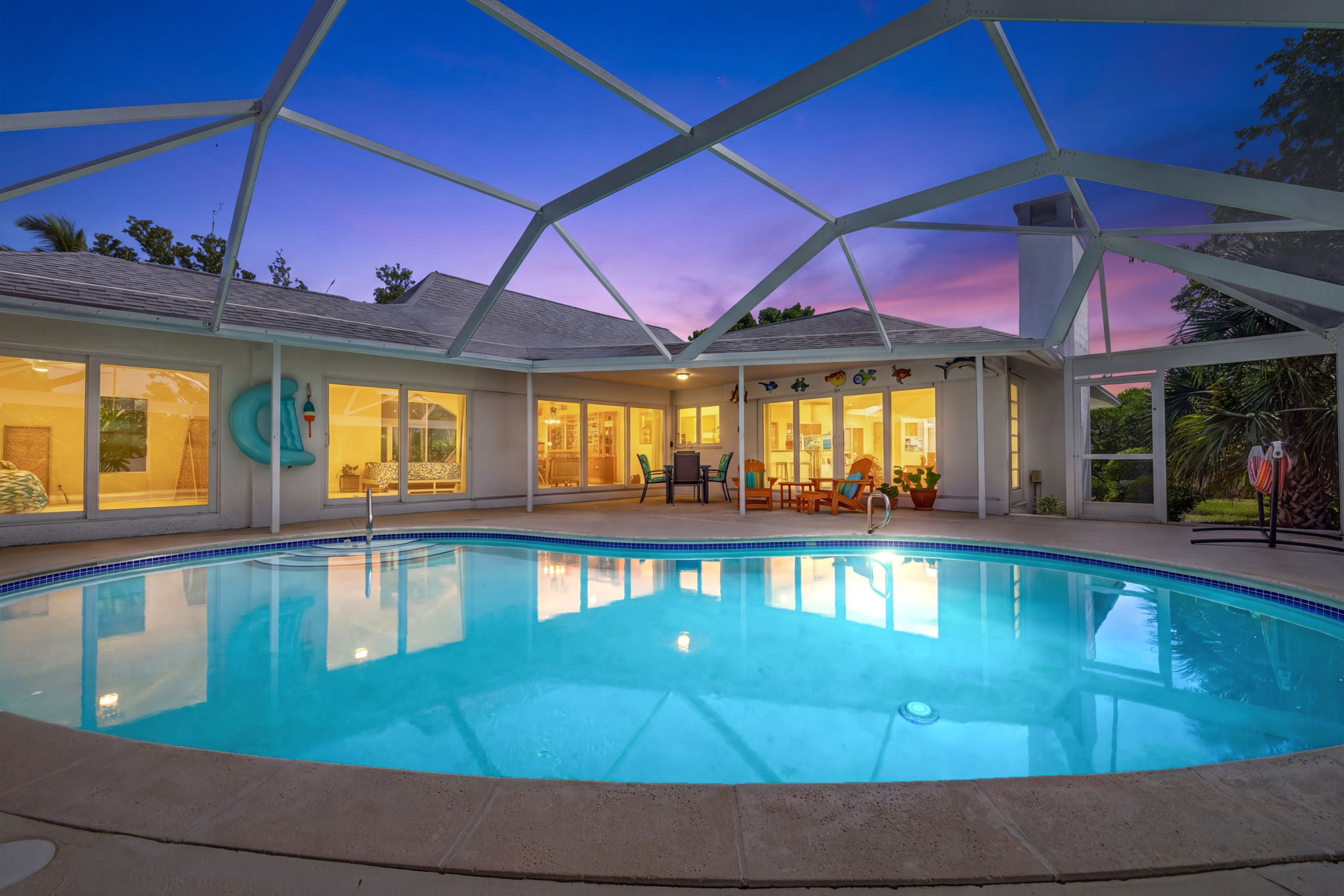 Pool 3 of 5 - Dusk