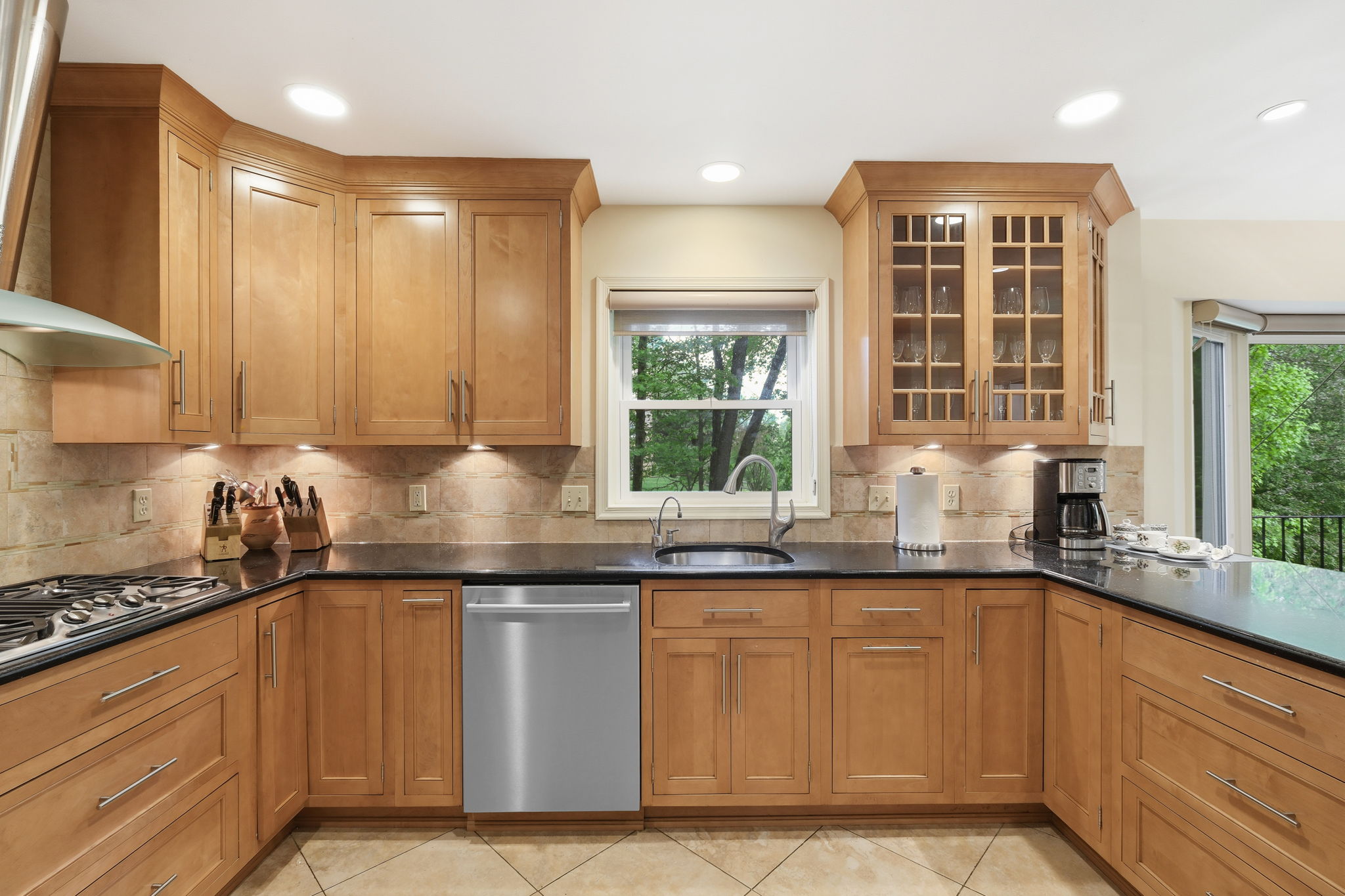 9437 Reach Rd, Potomac, MD 20854, USA Photo 10