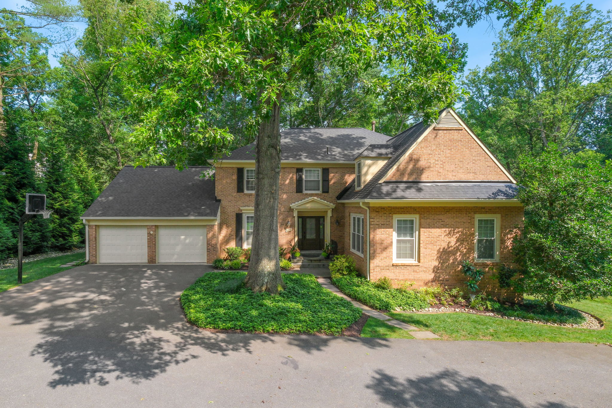 9437 Reach Rd, Potomac, MD 20854, USA Photo 3