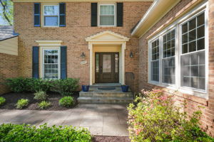 9437 Reach Rd, Potomac, MD 20854, USA Photo 3