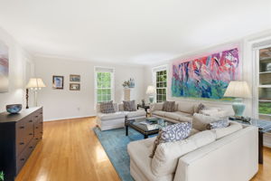 9437 Reach Rd, Potomac, MD 20854, USA Photo 6