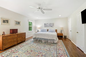 9437 Reach Rd, Potomac, MD 20854, USA Photo 24