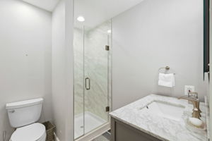 9437 Reach Rd, Potomac, MD 20854, USA Photo 33