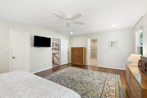 9437 Reach Rd, Potomac, MD 20854, USA Photo 25