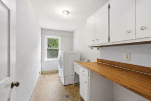 9437 Reach Rd, Potomac, MD 20854, USA Photo 31
