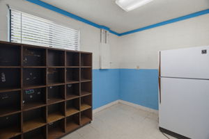 944 Fisher Ferry St-12