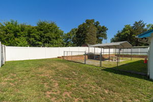 944 Fisher Ferry St-26