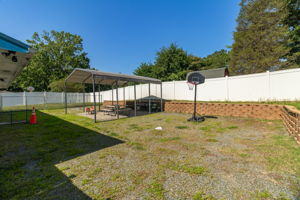 944 Fisher Ferry St-29