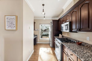 There's even a desk in here!