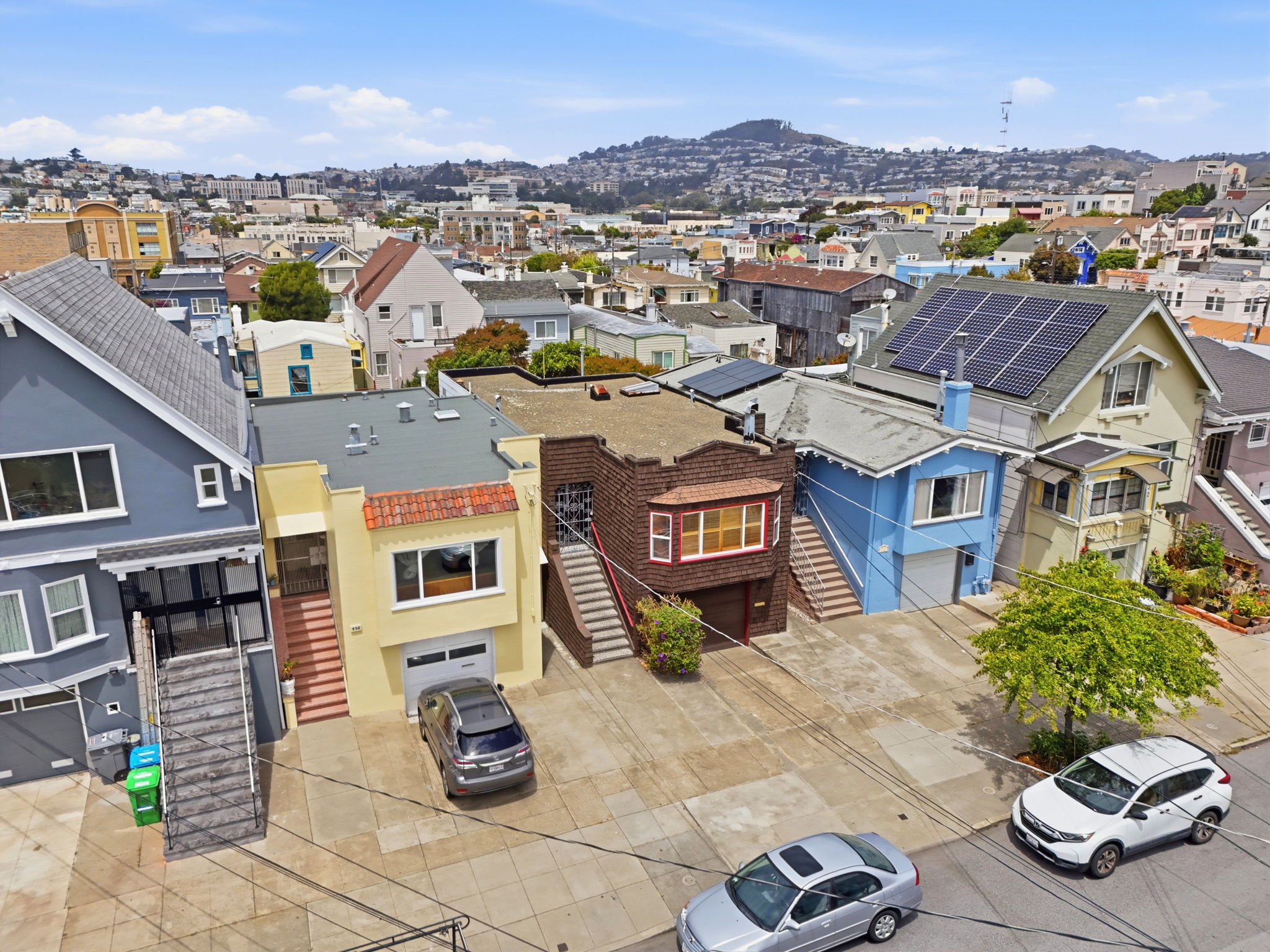 004_F8_AERIAL_944 Madrid St