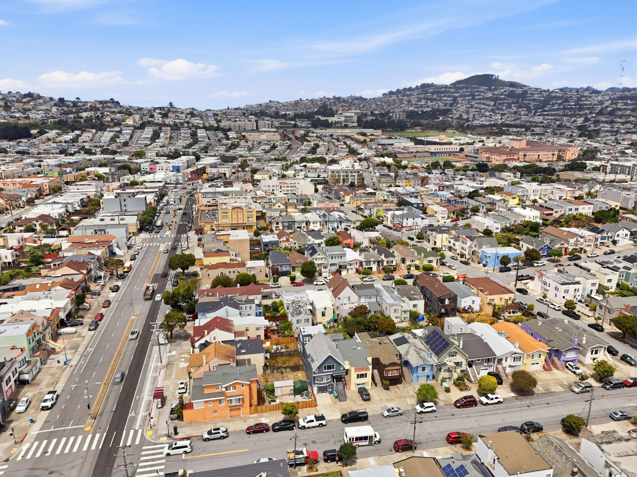 006_F8_AERIAL_944 Madrid St