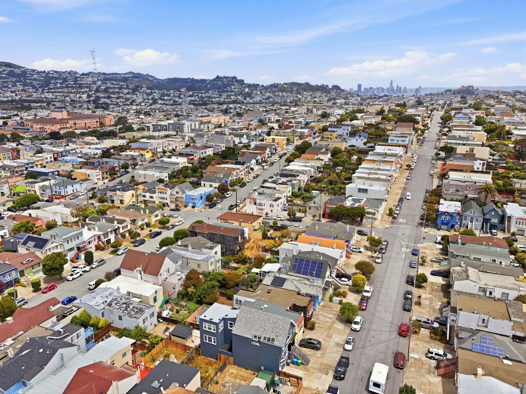 009_F8_AERIAL_944 Madrid St