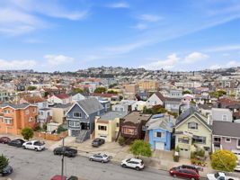 002_F8_AERIAL_944 Madrid St