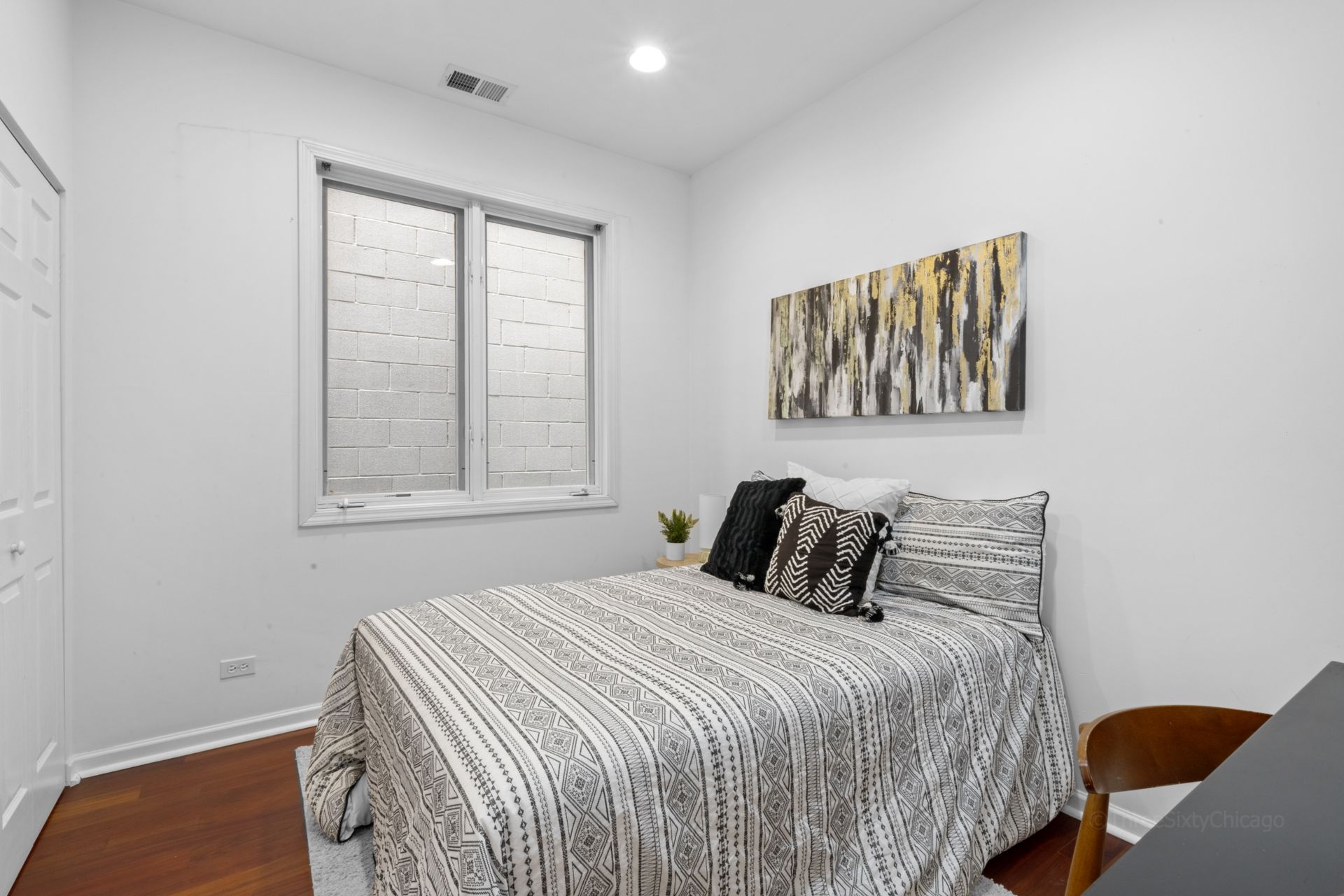  944 N Honore St 2, Chicago, IL 60622, US Photo 15
