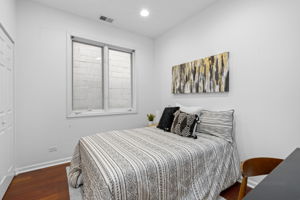  944 N Honore St 2, Chicago, IL 60622, US Photo 14