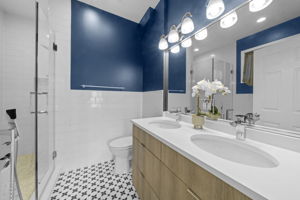  944 N Honore St 2, Chicago, IL 60622, US Photo 10