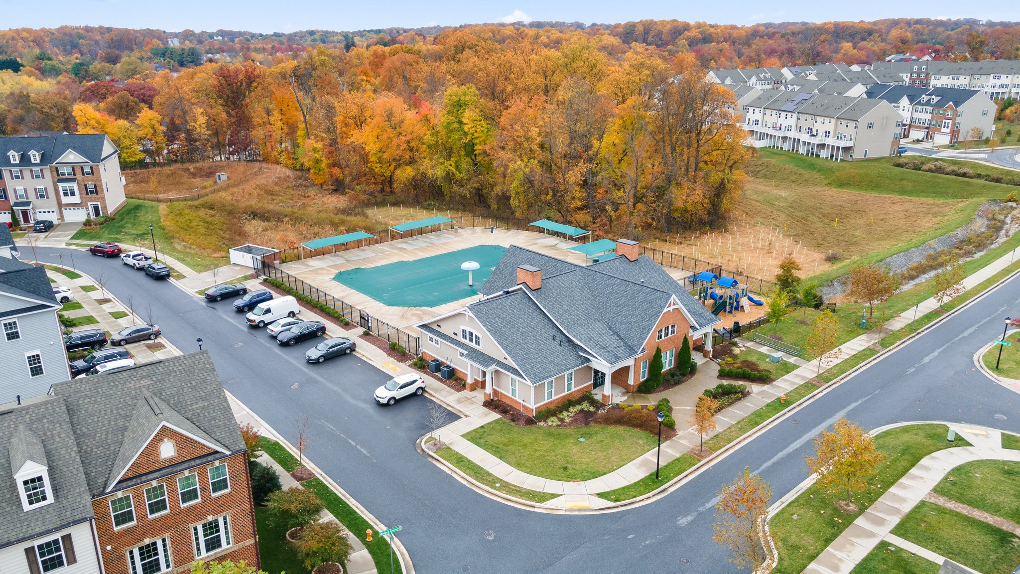 39. Back exterior.jpg