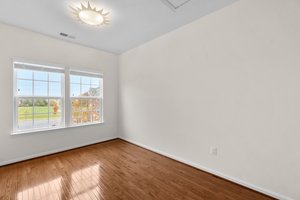 20. Upper bedroom.jpg