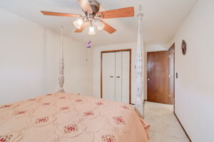  Sierra Dr-024