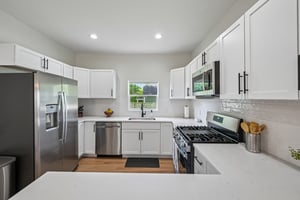 E Minnesota St-S1806-017.jpg