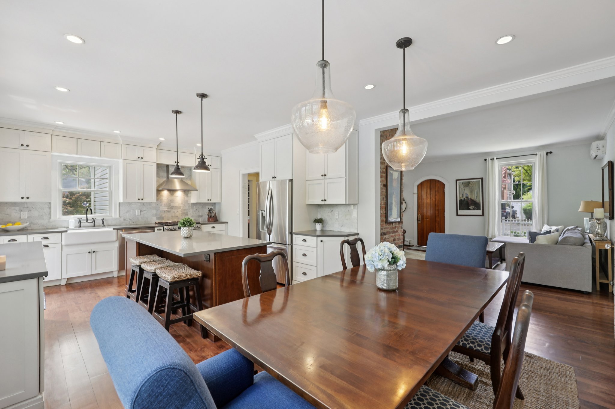 Harrison Dr-L2504-019.jpg