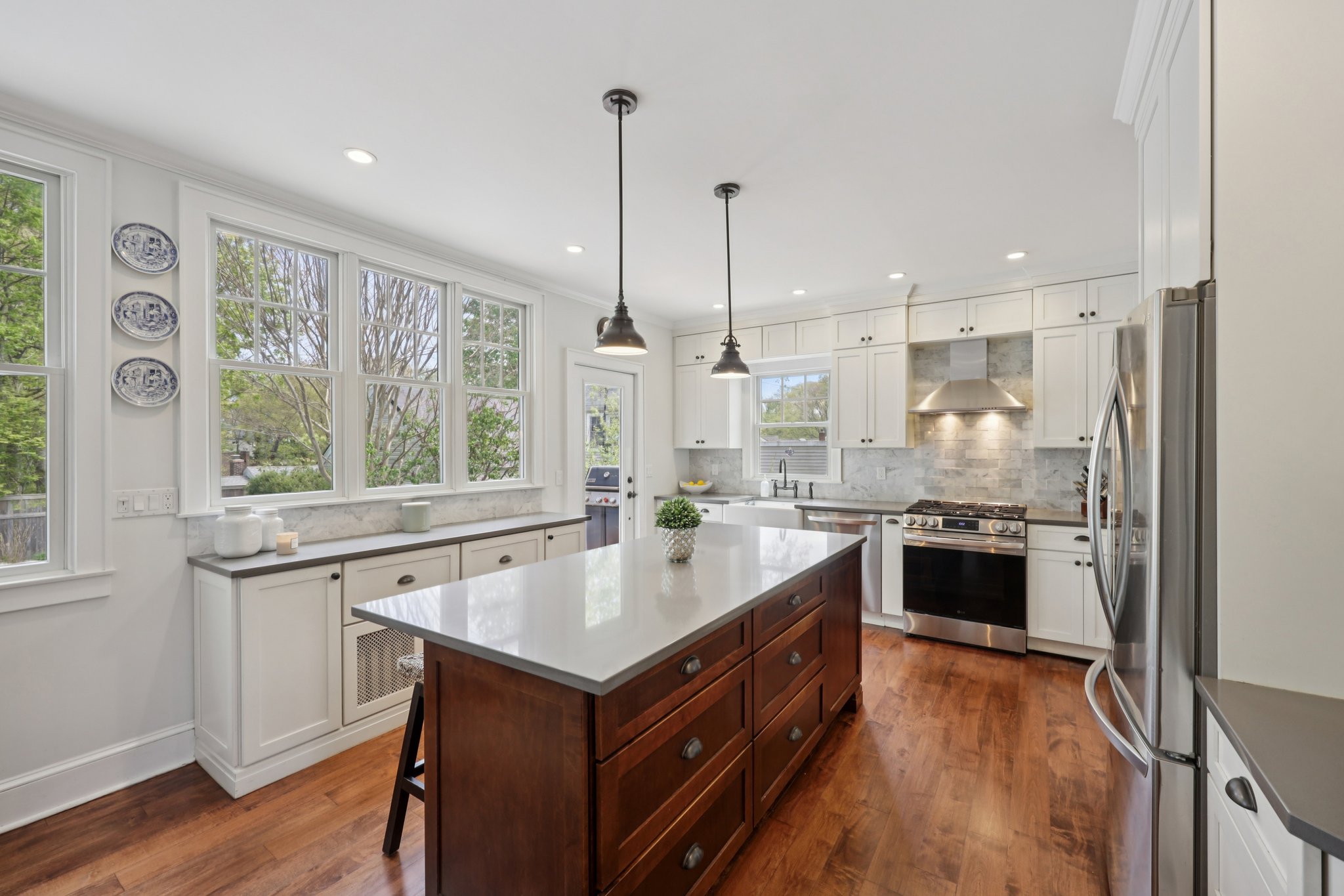 Harrison Dr-L2504-021.jpg