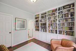 Harrison Dr-L2504-025.jpg