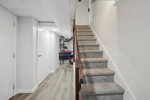 Harrison Dr-L2504-027.jpg