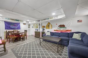 Harrison Dr-L2504-028.jpg