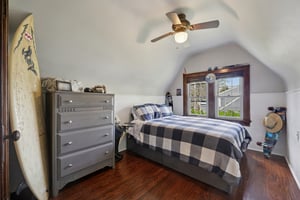 Harrison Dr-L2504-041.jpg