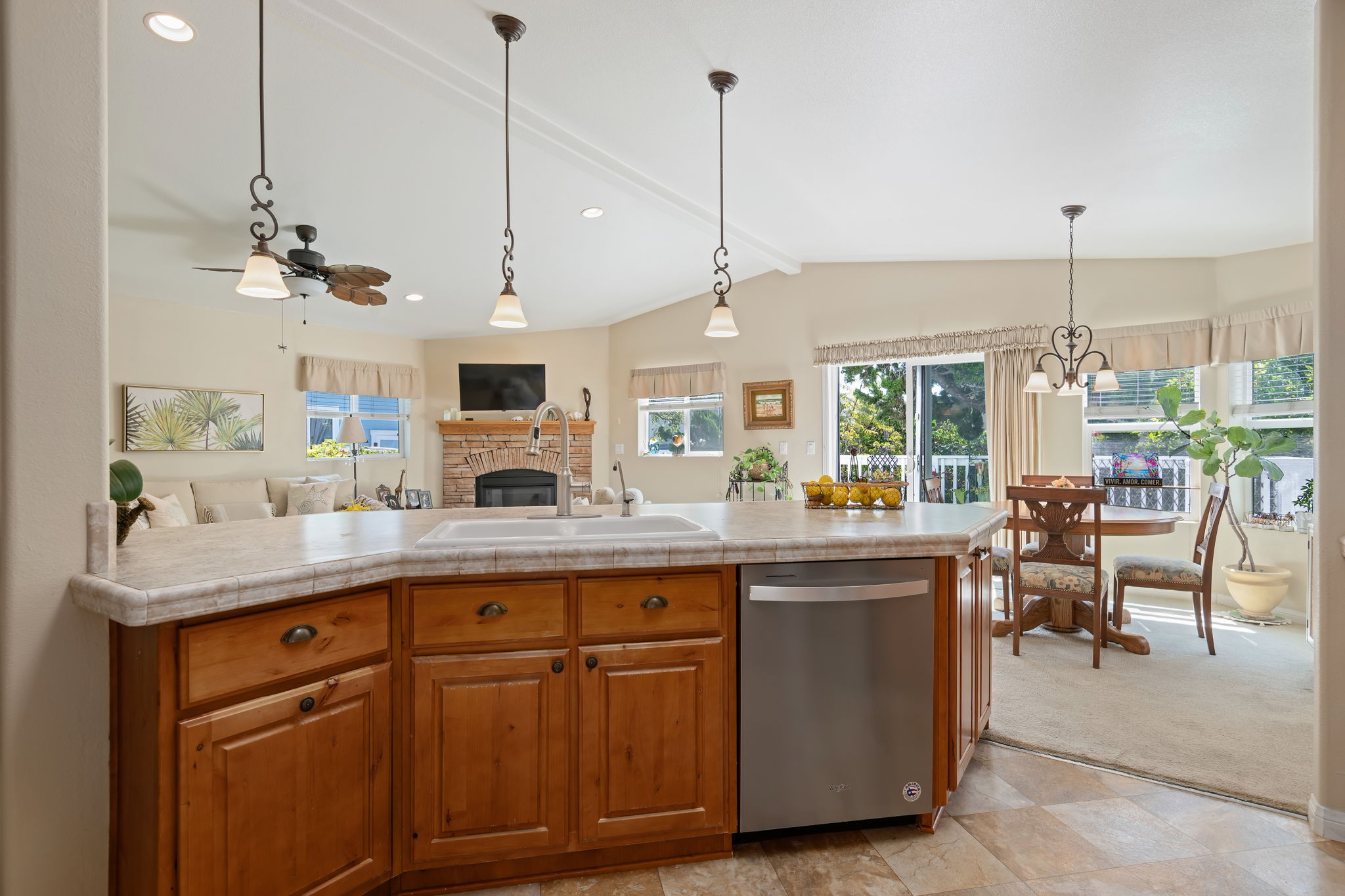 11-Kitchen