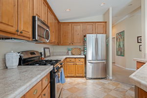 10-Kitchen