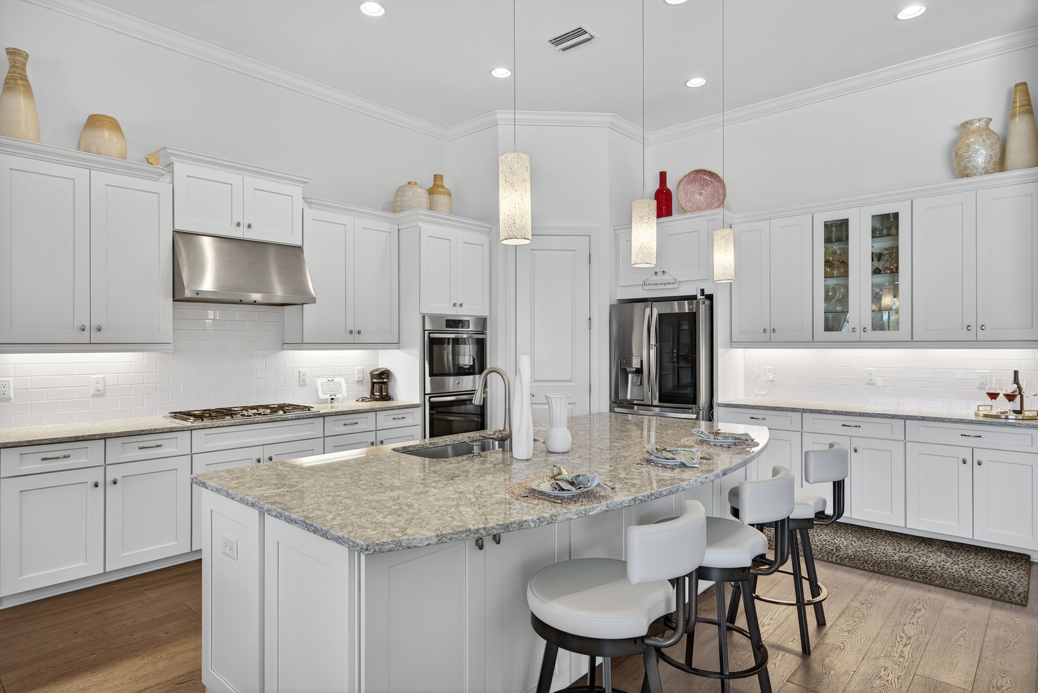 Breakfast Bar 1 of 2