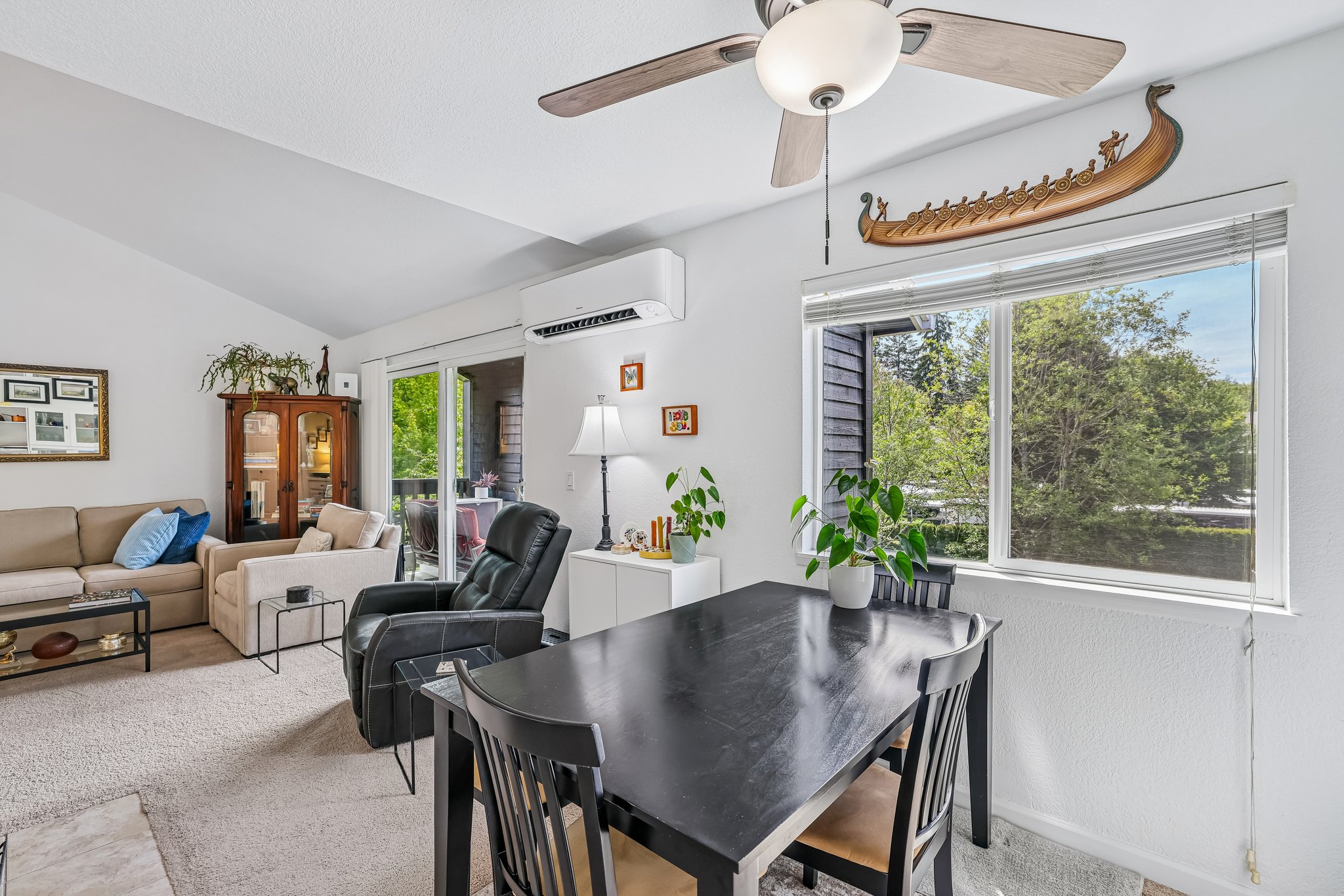 SW 146th Terrace 5-S1906-015.jpg