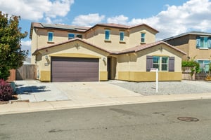 Quintero Ave-S3107-002.jpg