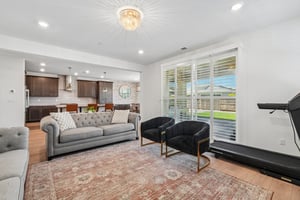 Quintero Ave-S3107-009.jpg