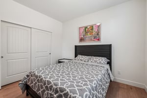 Quintero Ave-S3107-020.jpg