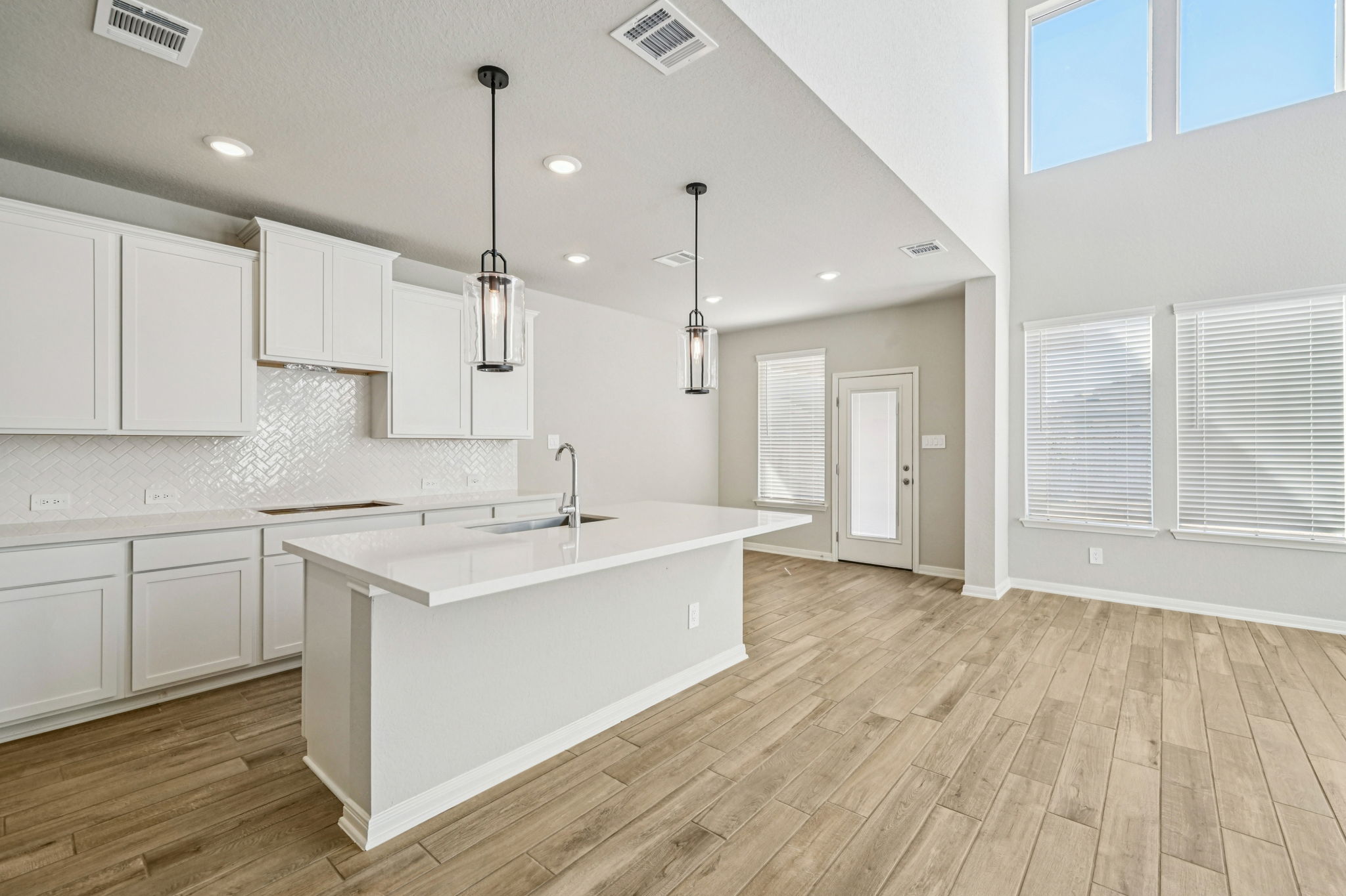 San Antonio - Estancia Ranch - 946 Earp Blvd San Antonio TX 78260 - 009