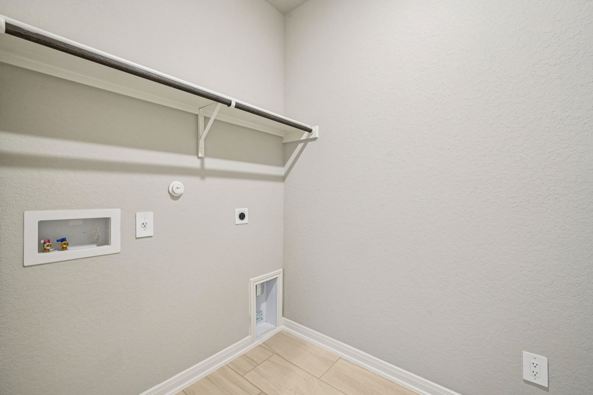 San Antonio - Estancia Ranch - 946 Earp Blvd San Antonio TX 78260 - 014