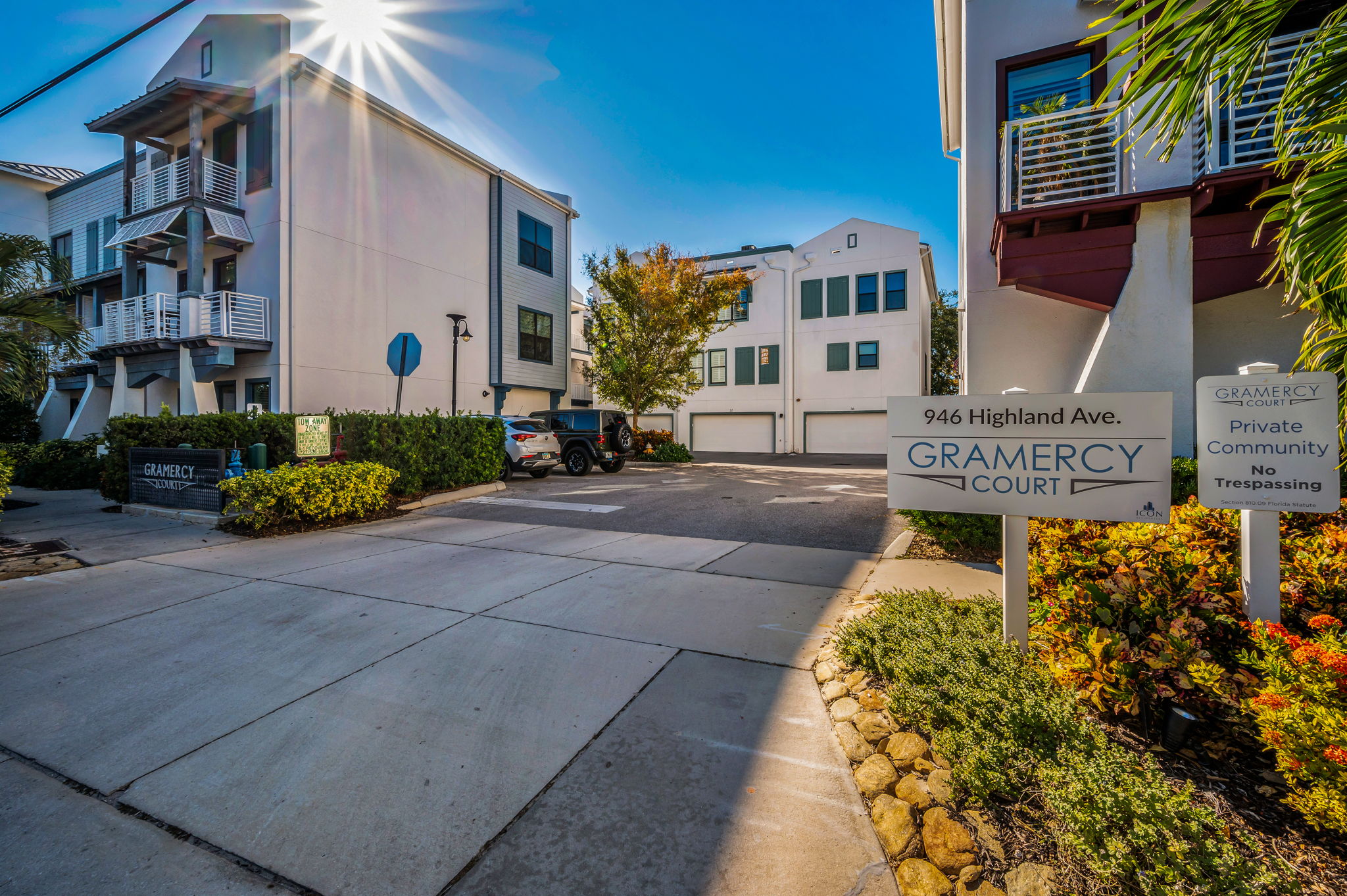 2-Gramercy Court