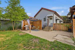  Photo 45